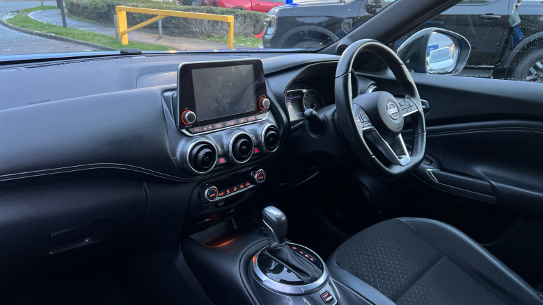 Nissan Juke 1.6 Hybrid N-Connecta 5dr Auto Hybrid Hatchback